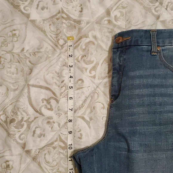 Chico's So Slimming Girlfriend Slim Leg Ankle Animal Print Trim Size 12R Jeans - Picture 12 of 14